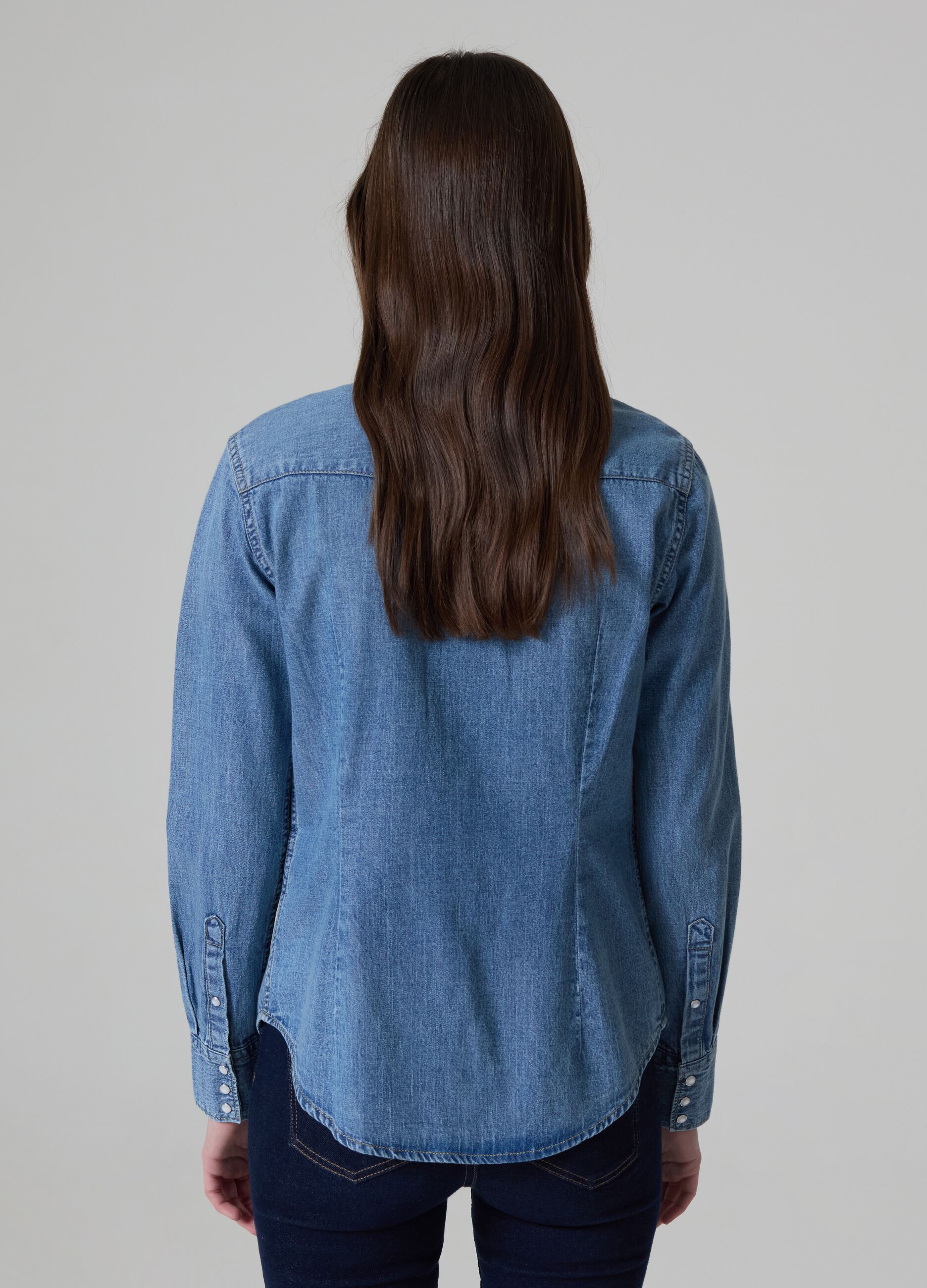 Western shirt in denim with pockets_1