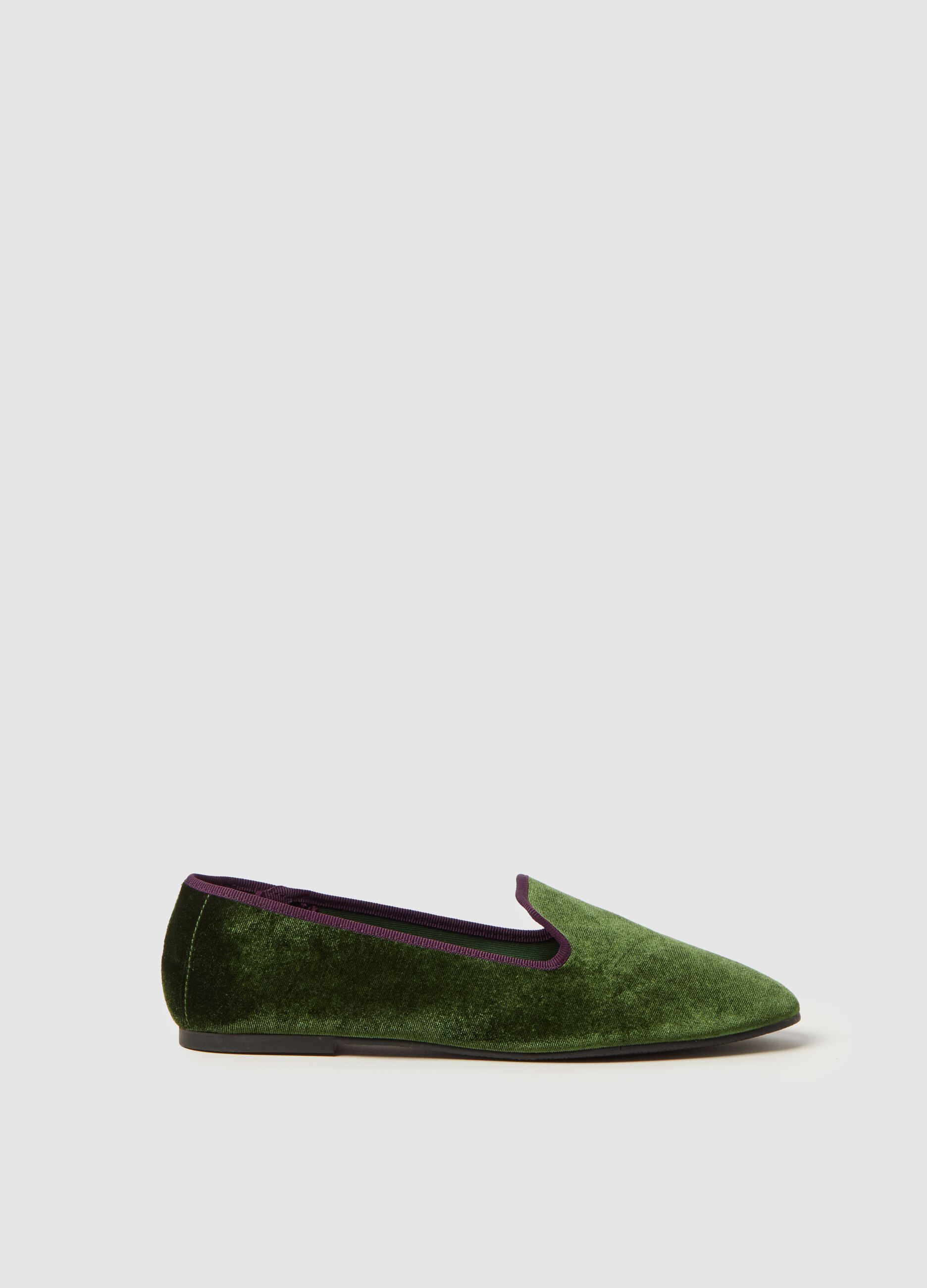 Slipper shoes with contrasting edging_0