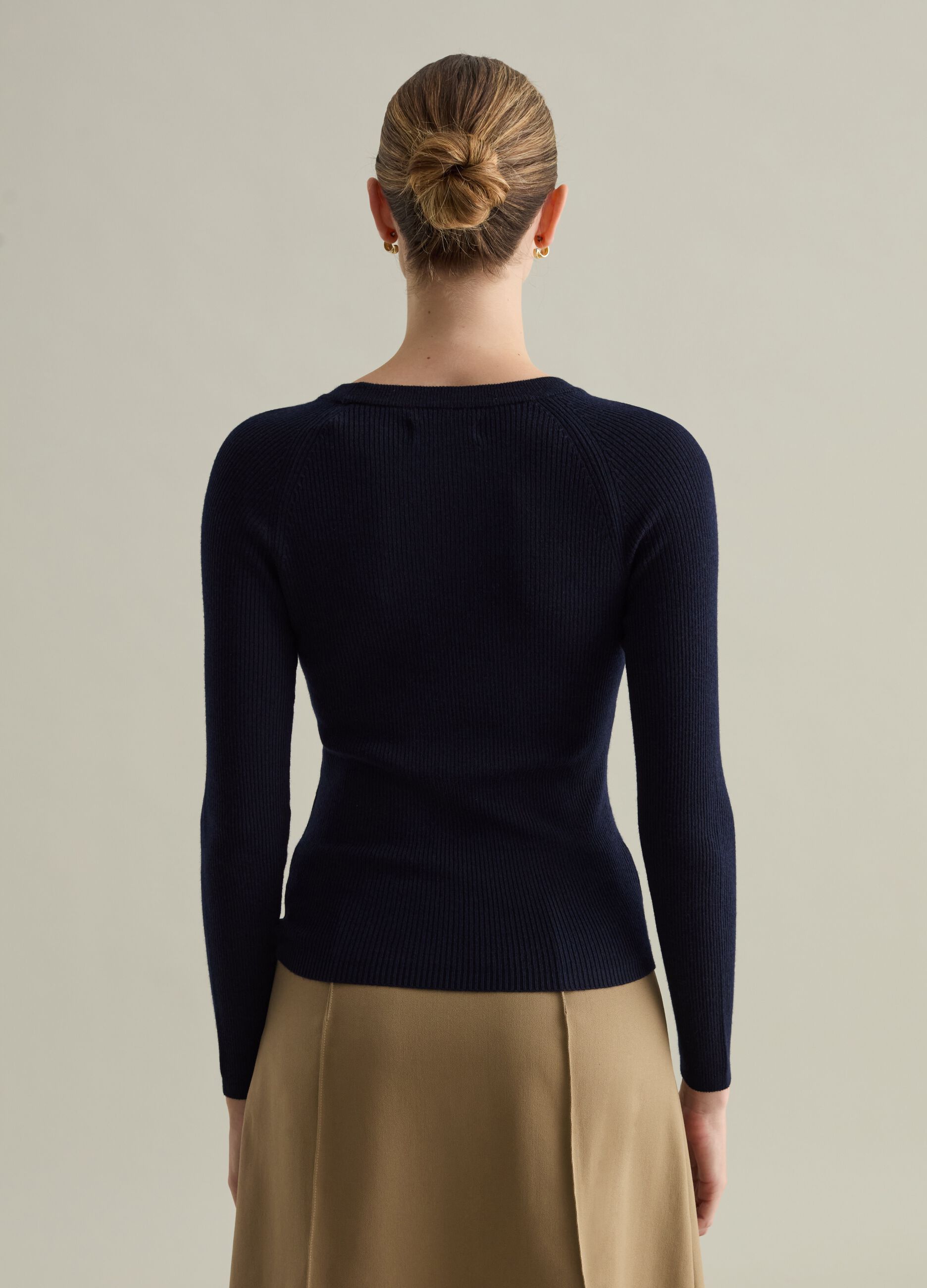 Contemporary ribbed top with raglan sleeves