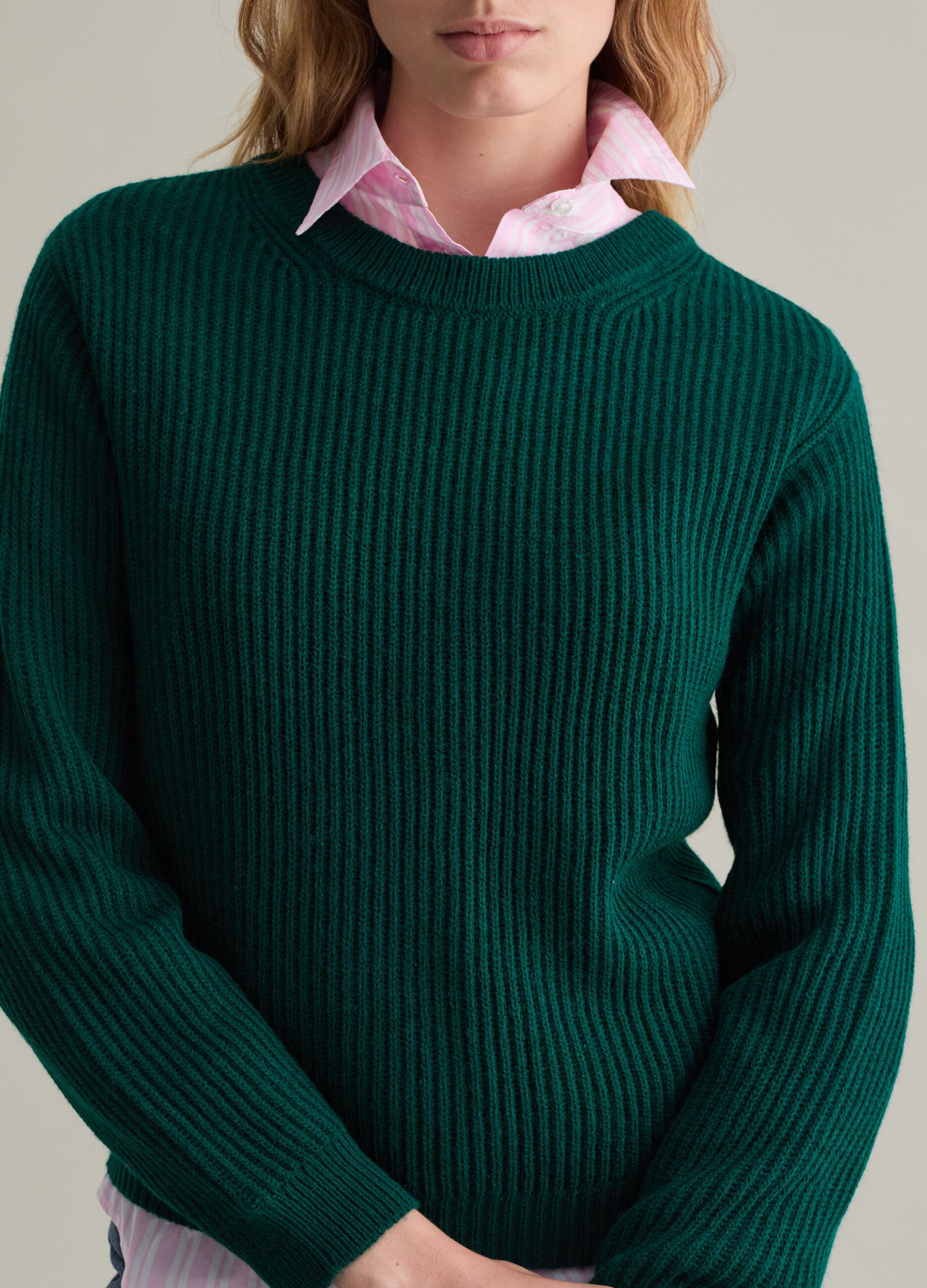 Ribbed pullover with round neckline_3