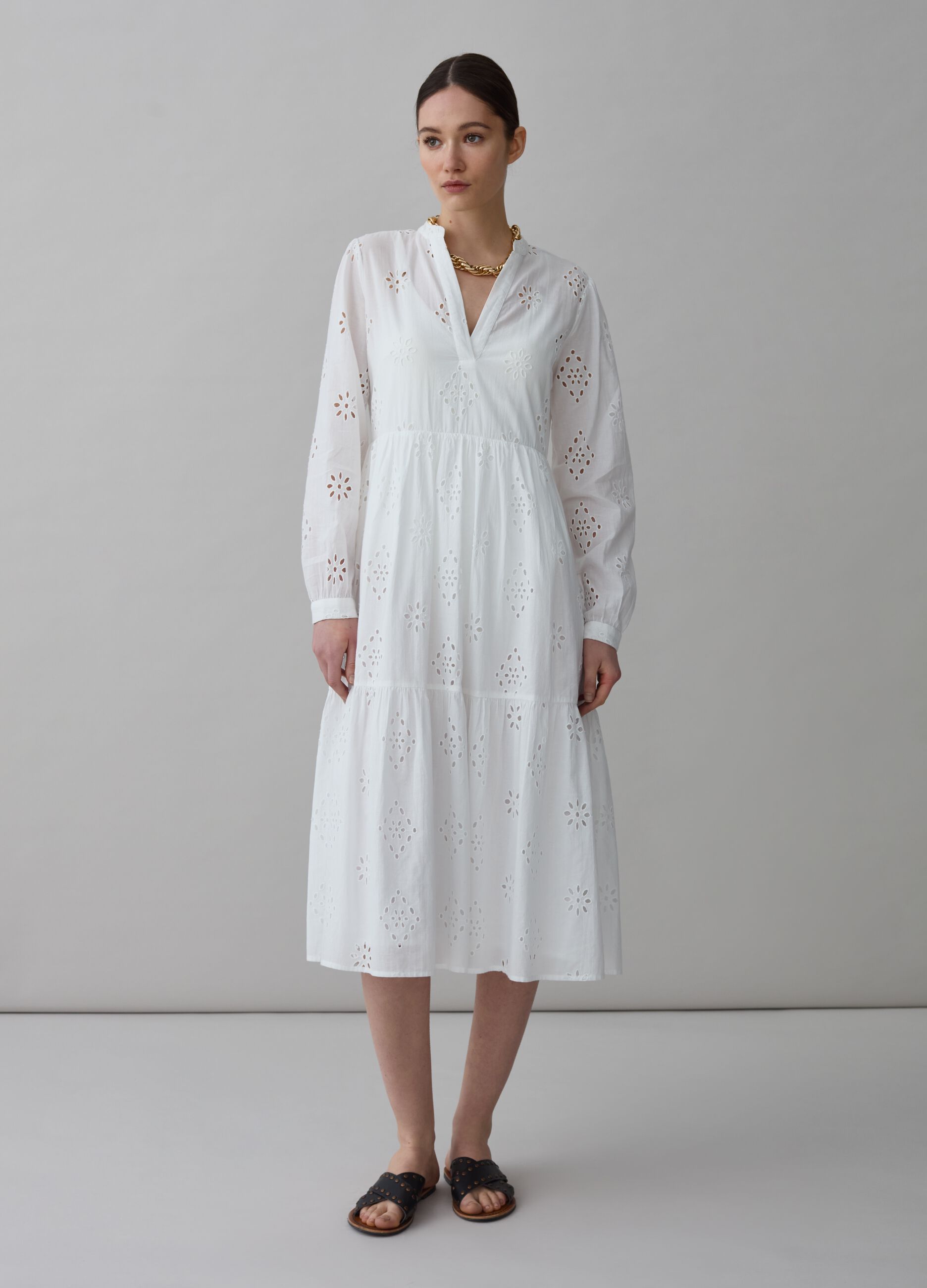 Broderie anglaise dress with V neck