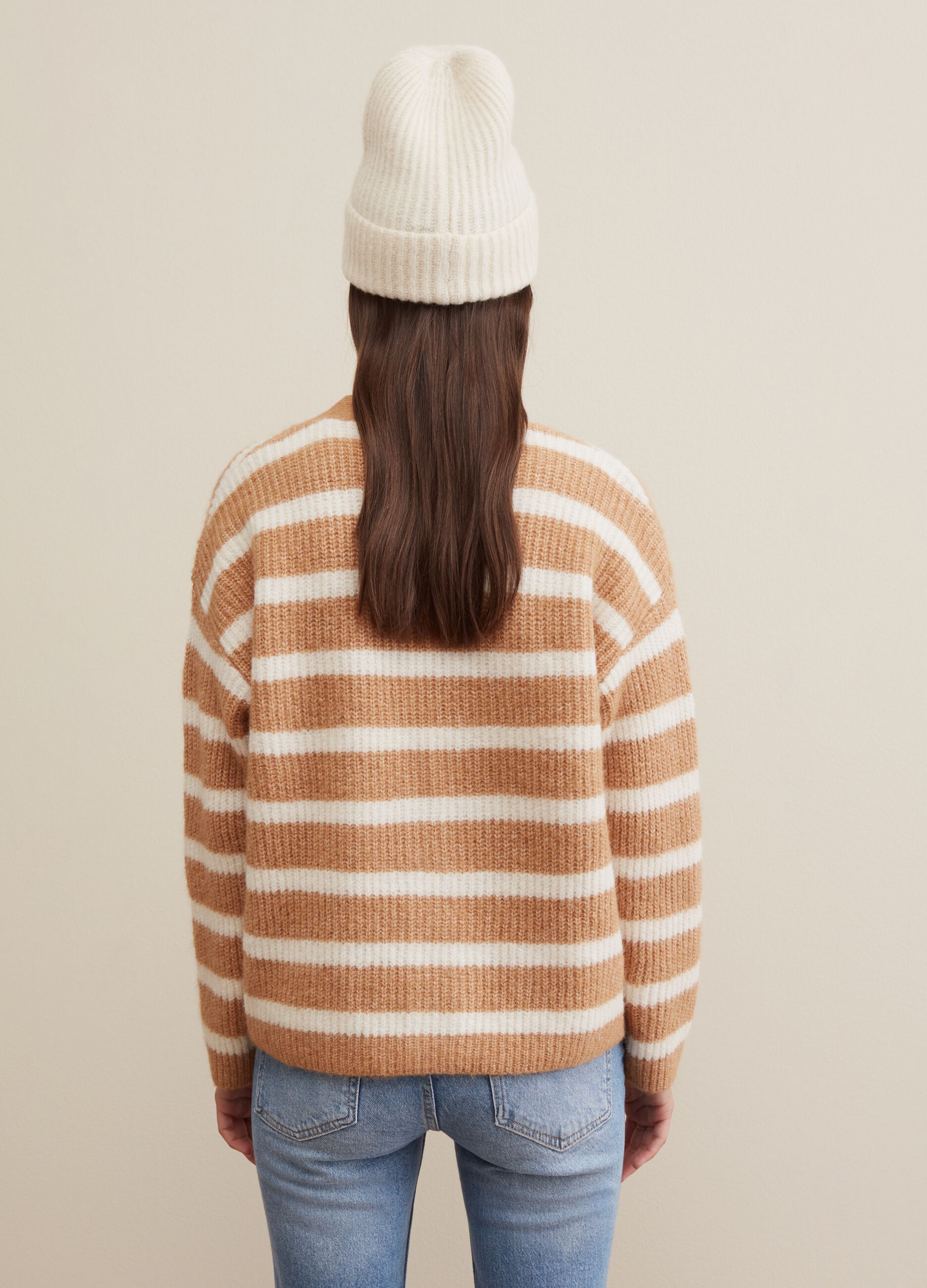 Flat-ribbed cardigan with striped pattern_2