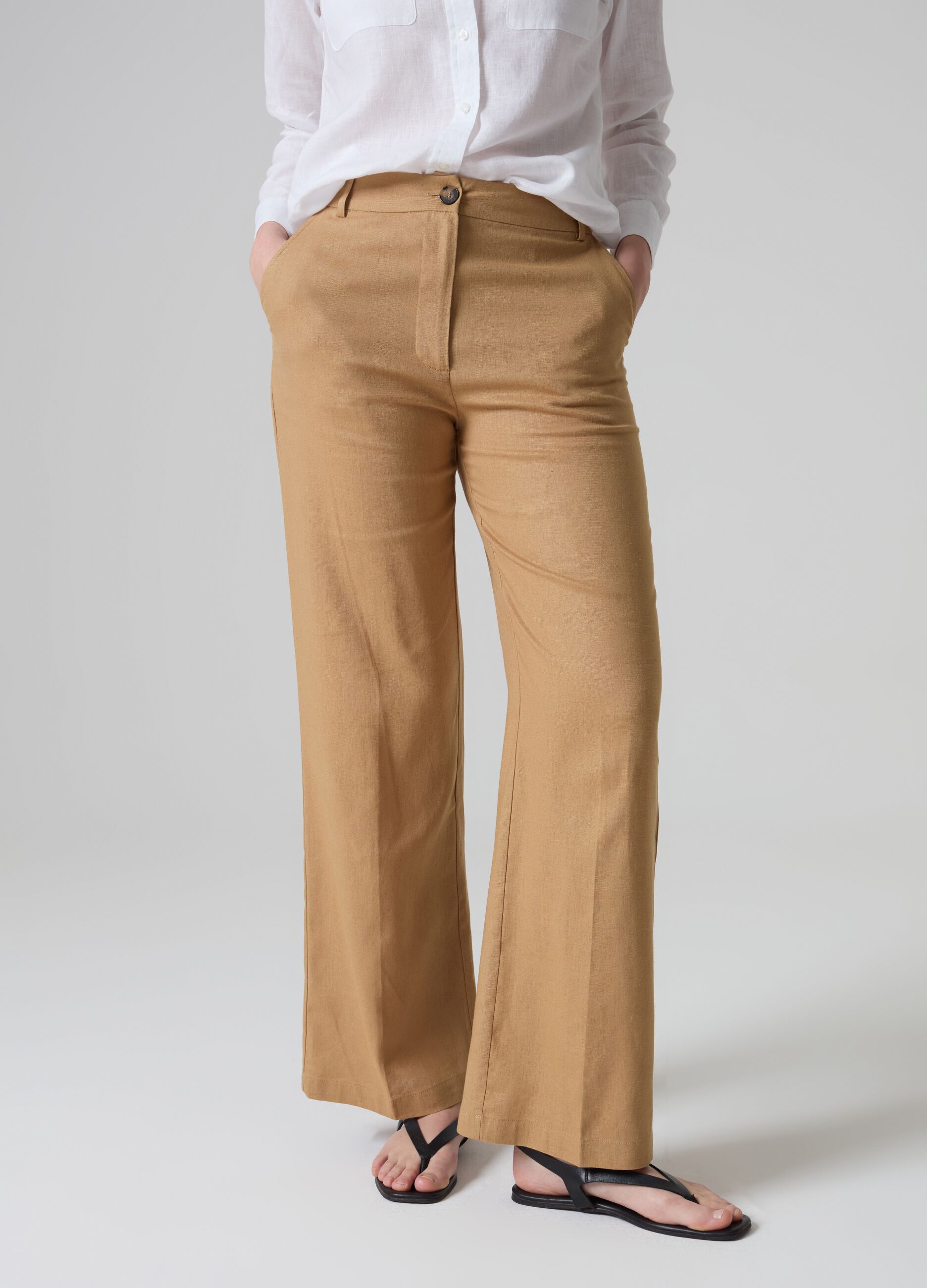 Contemporary wide-leg palazzo trousers_4