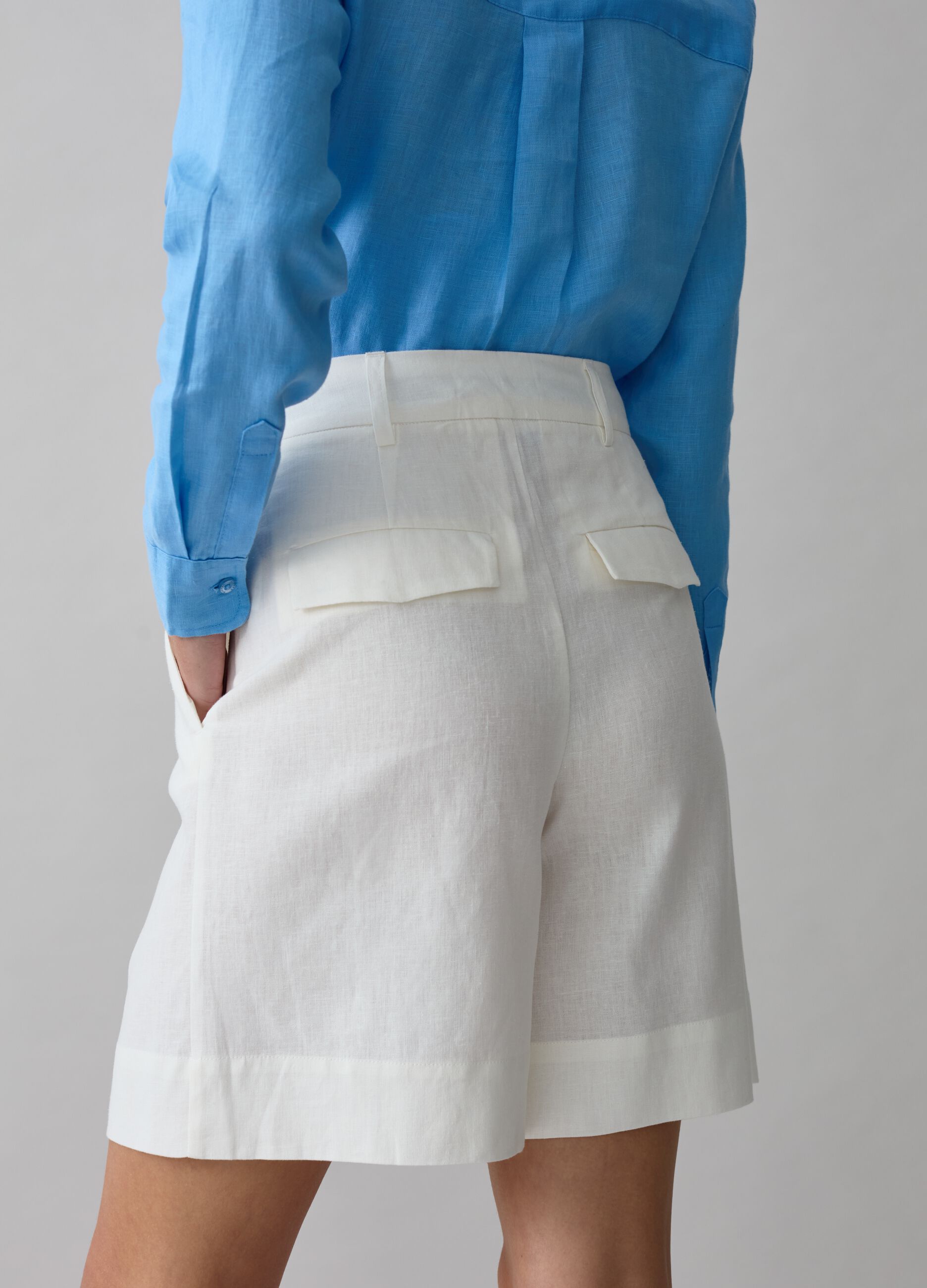 Contemporary shorts with pleating