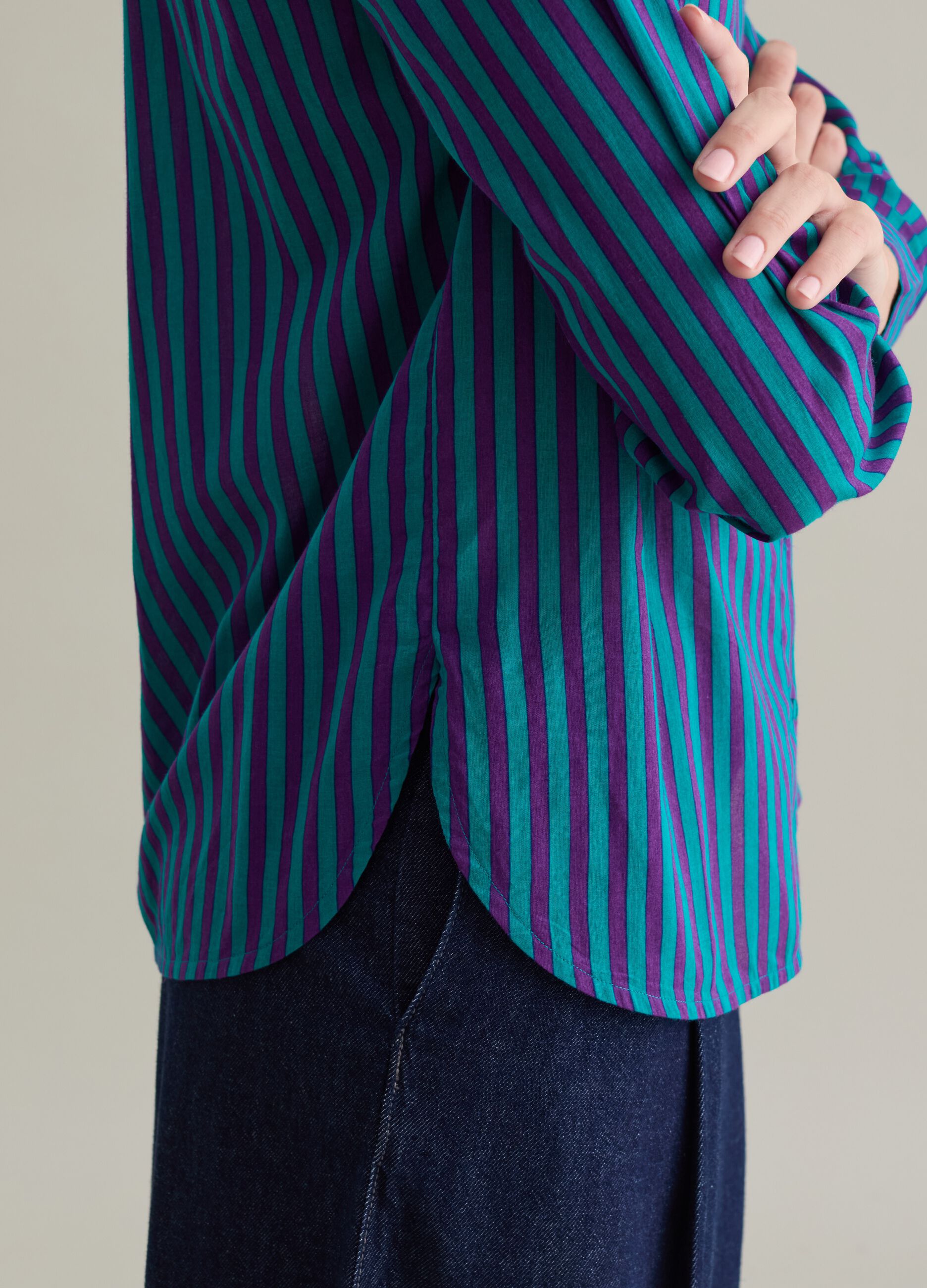 Striped shirt with Mandarin collar_5