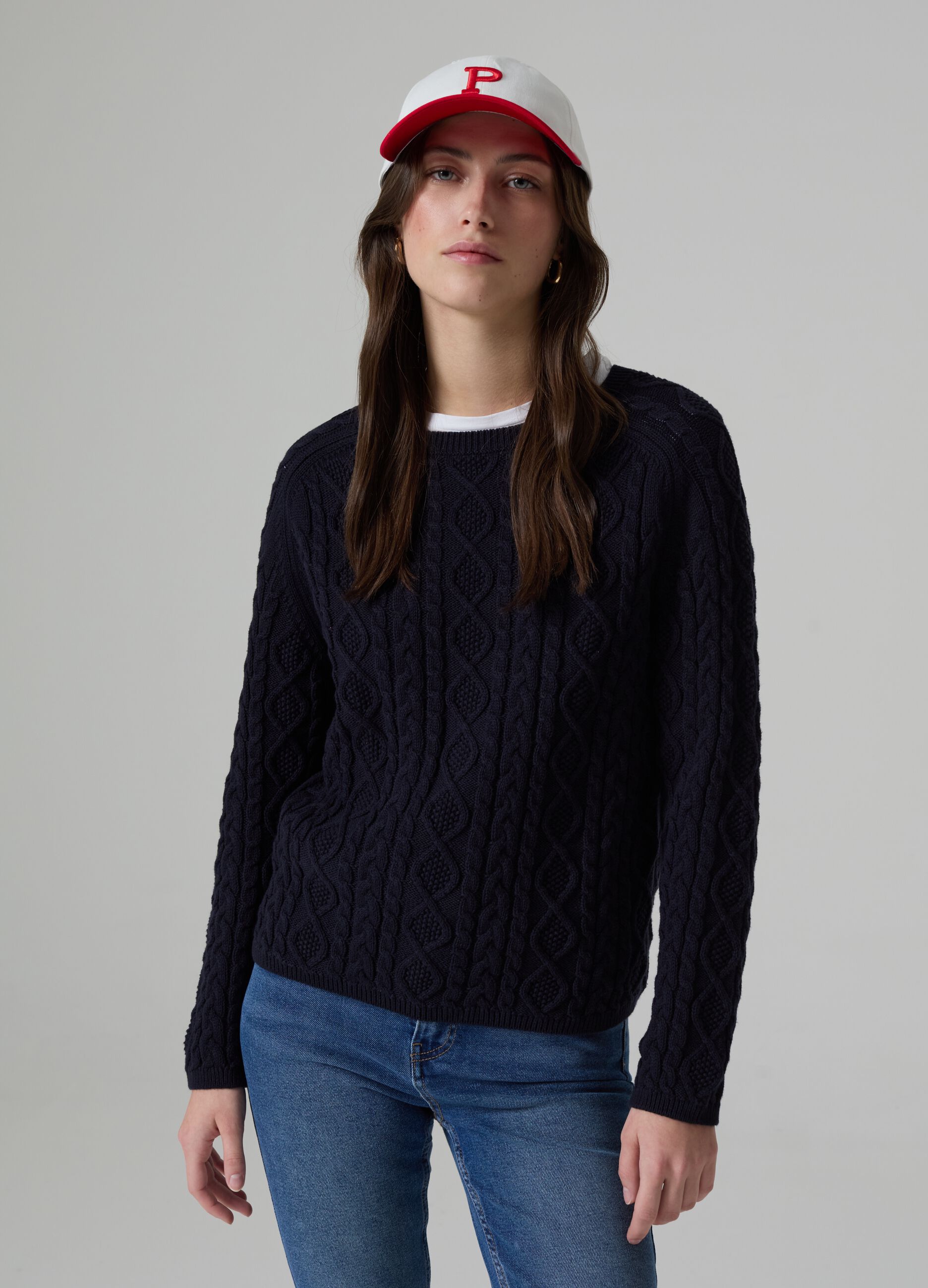 Pullover with woven design_0