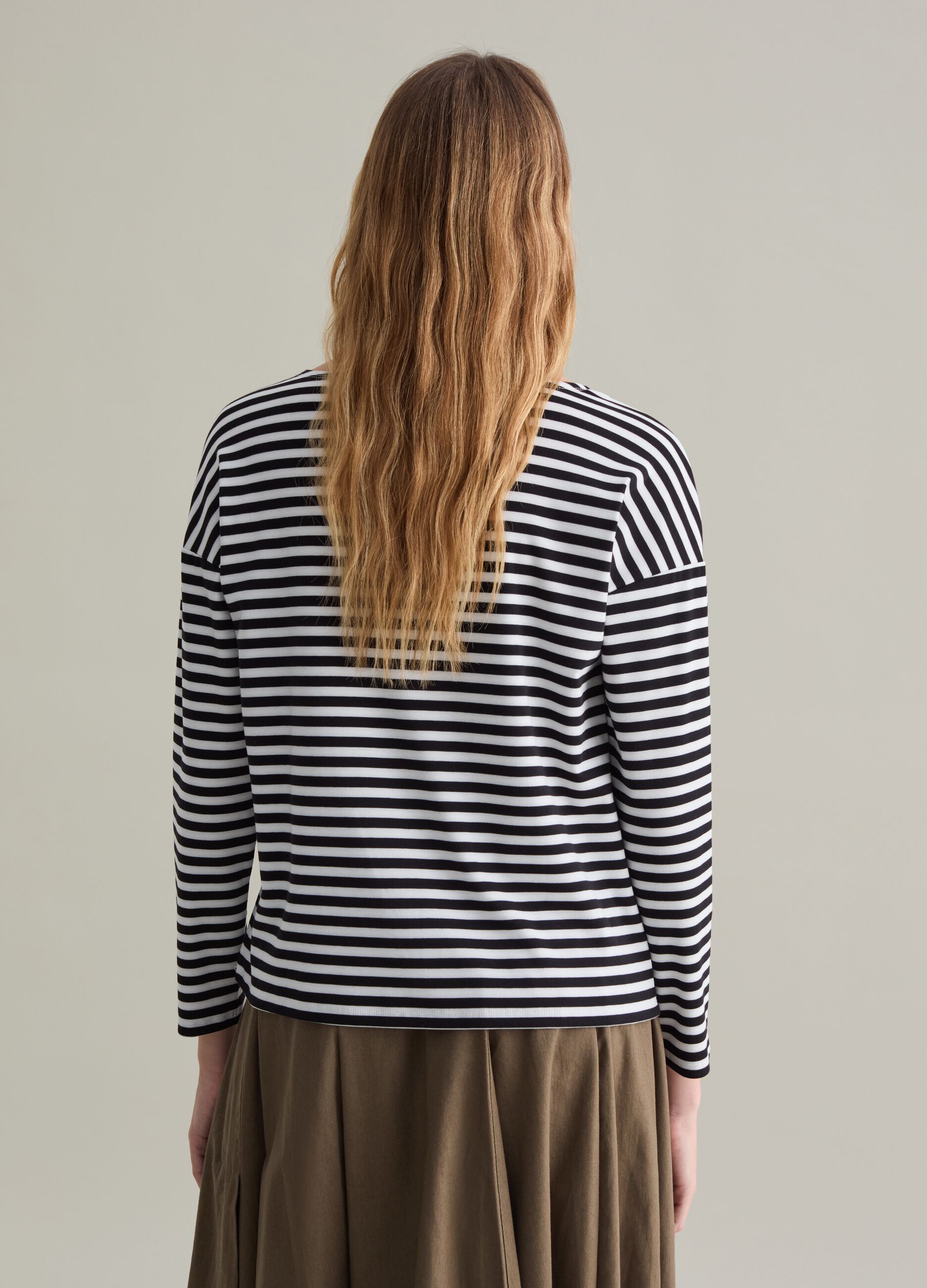 Long-sleeved striped T-shirt_4