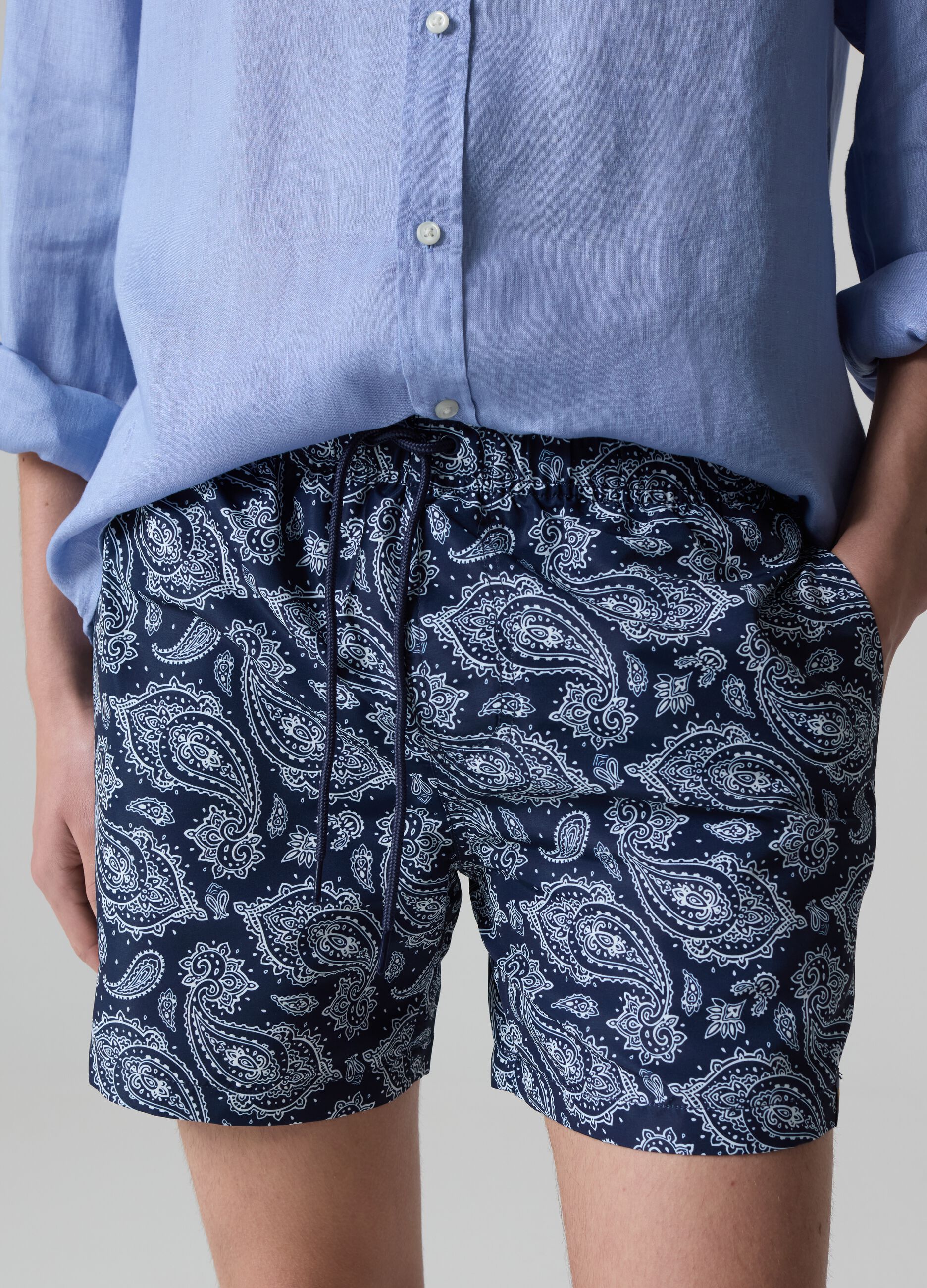 Bermuda swim shorts with drawstring and paisley print