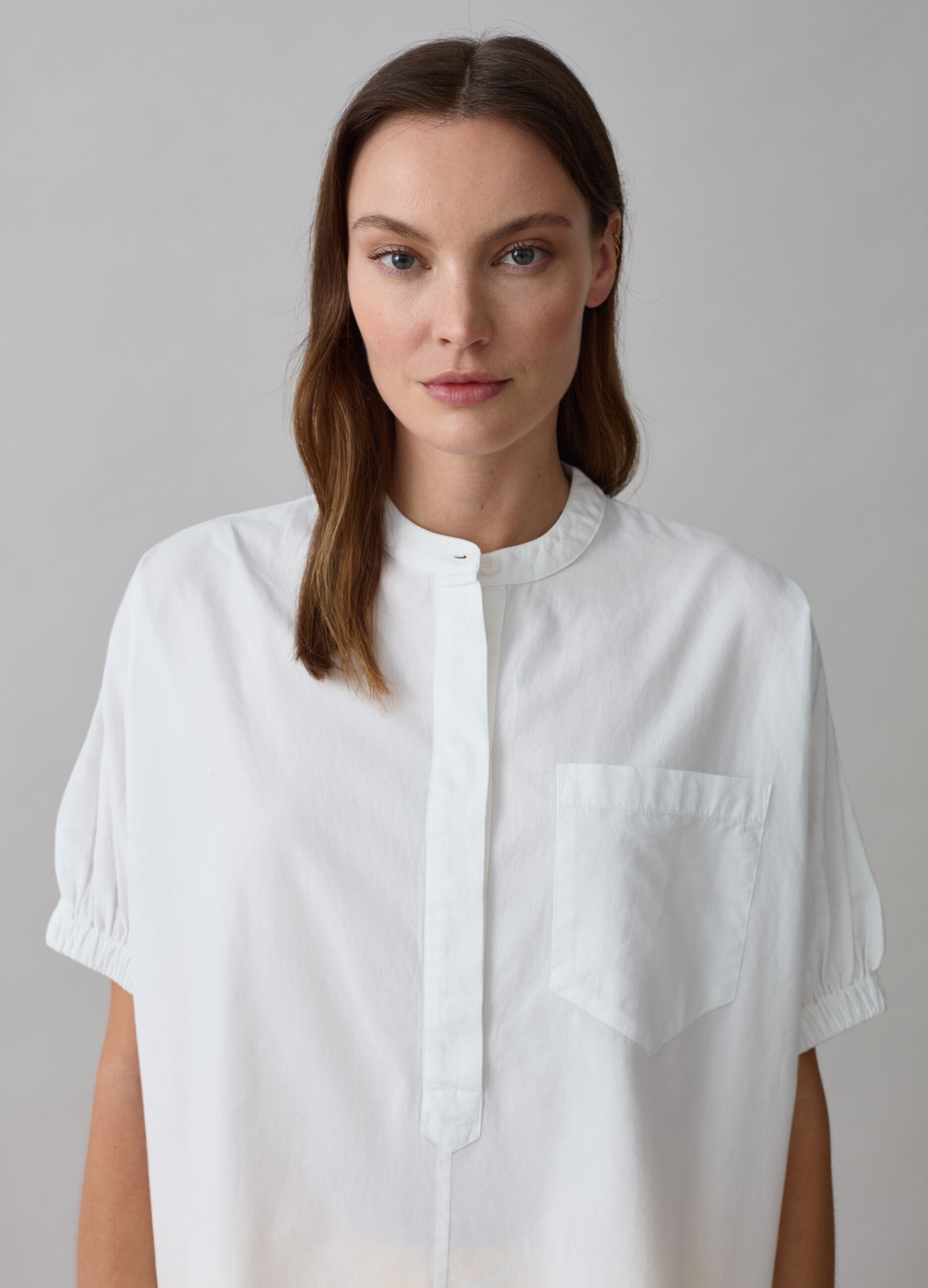 Poplin blouse with puff sleeves_2