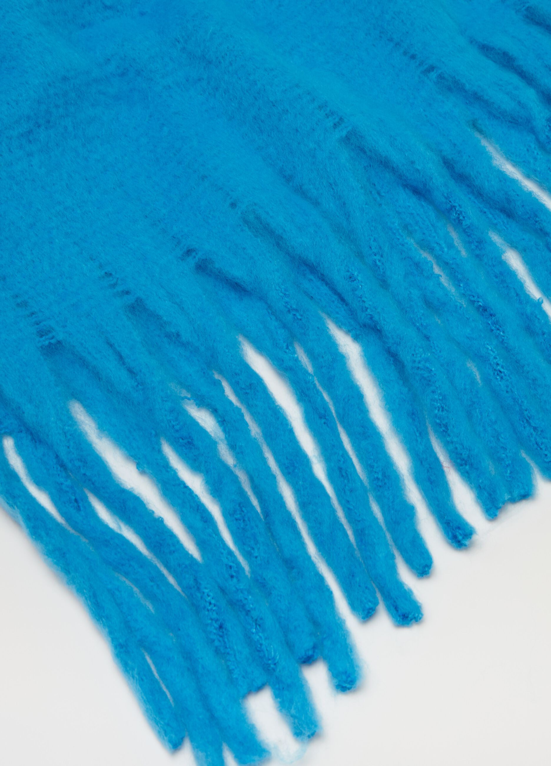 Fringed scarf_1