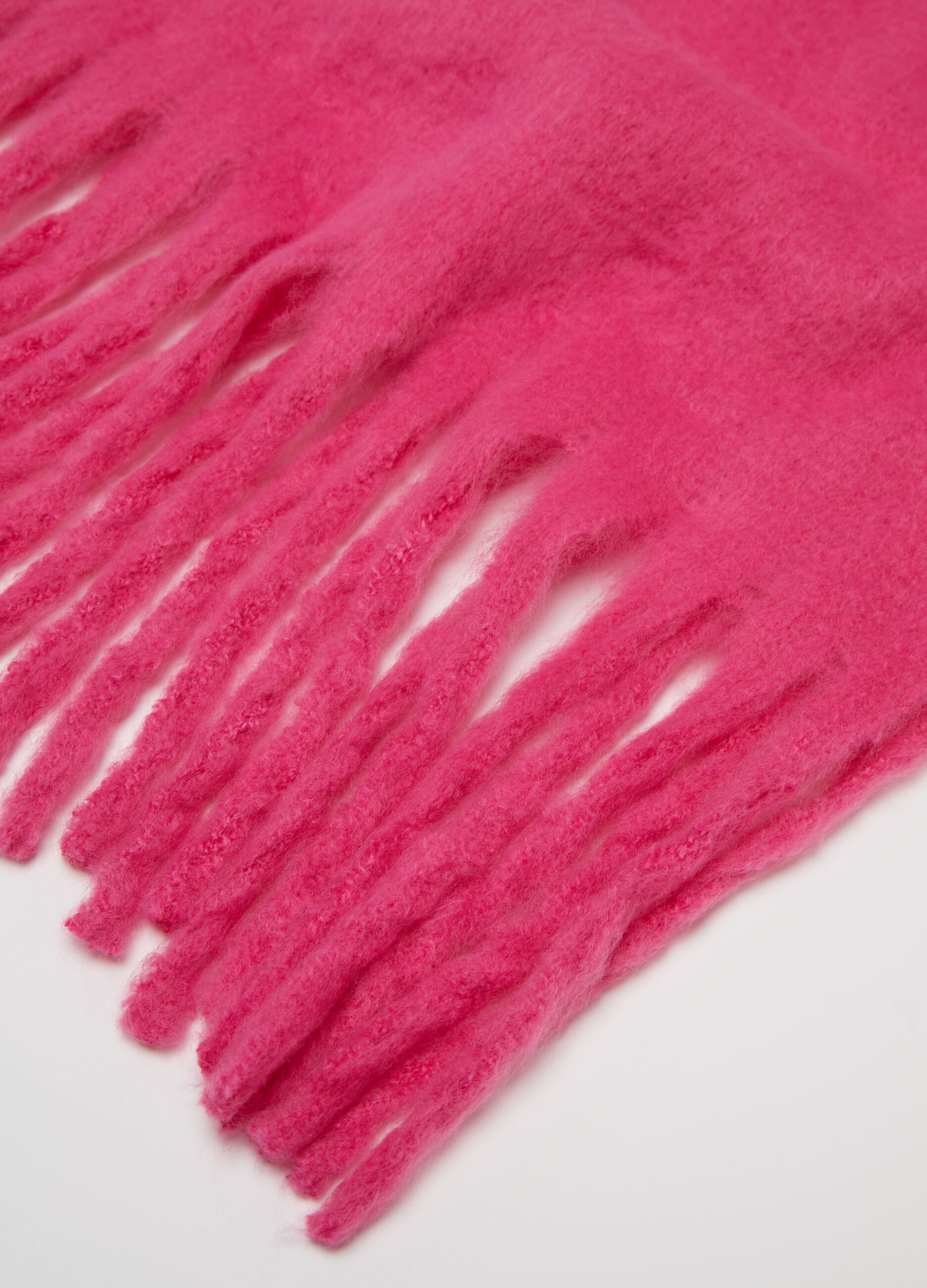 Fringed scarf_1