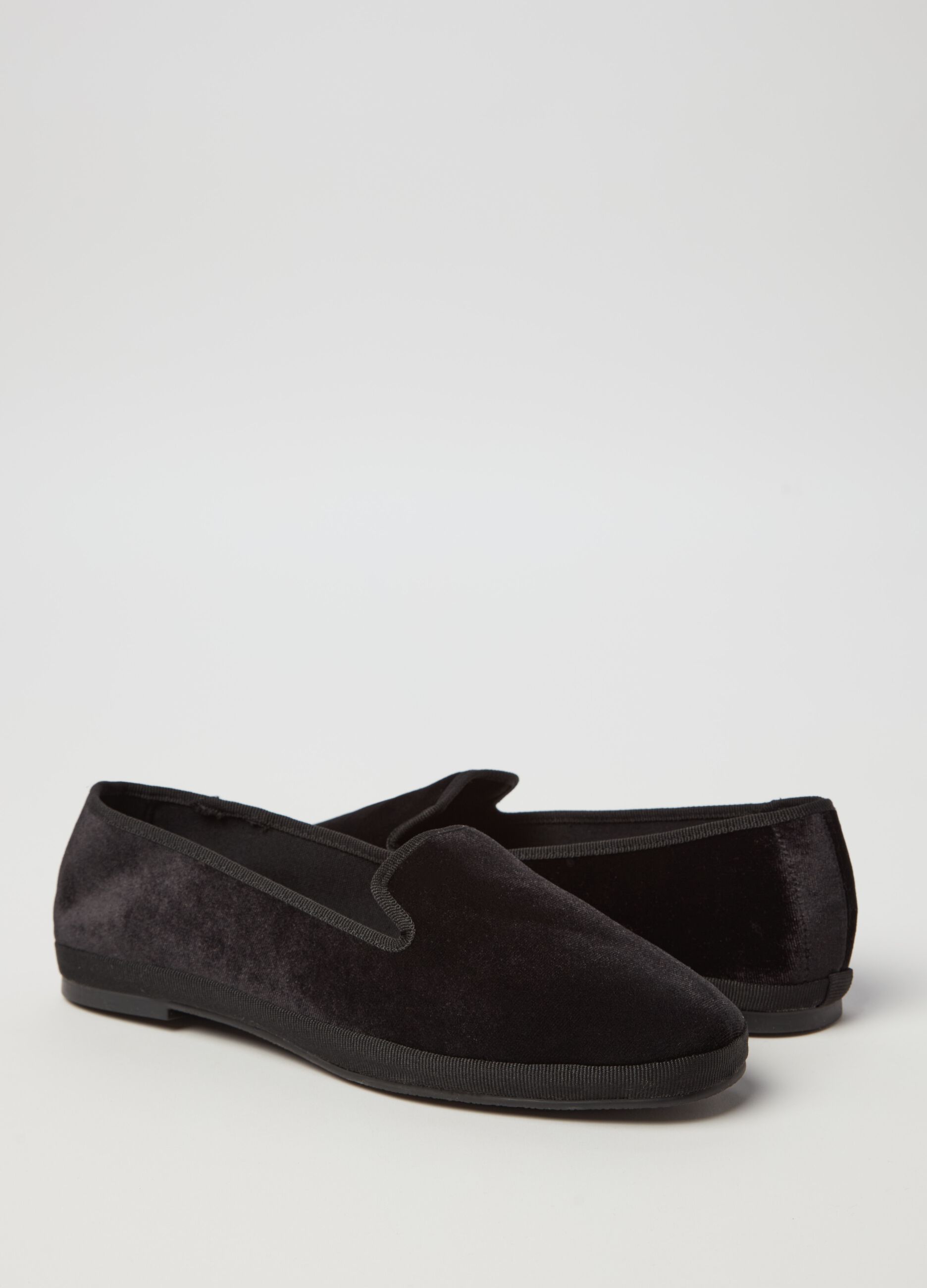 Velvet Friulian slippers