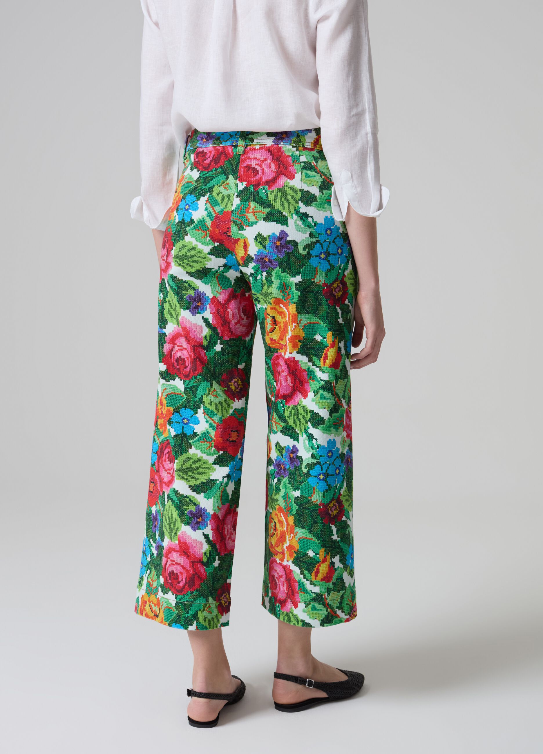 Embroidery-effect floral wide-leg trousers_1