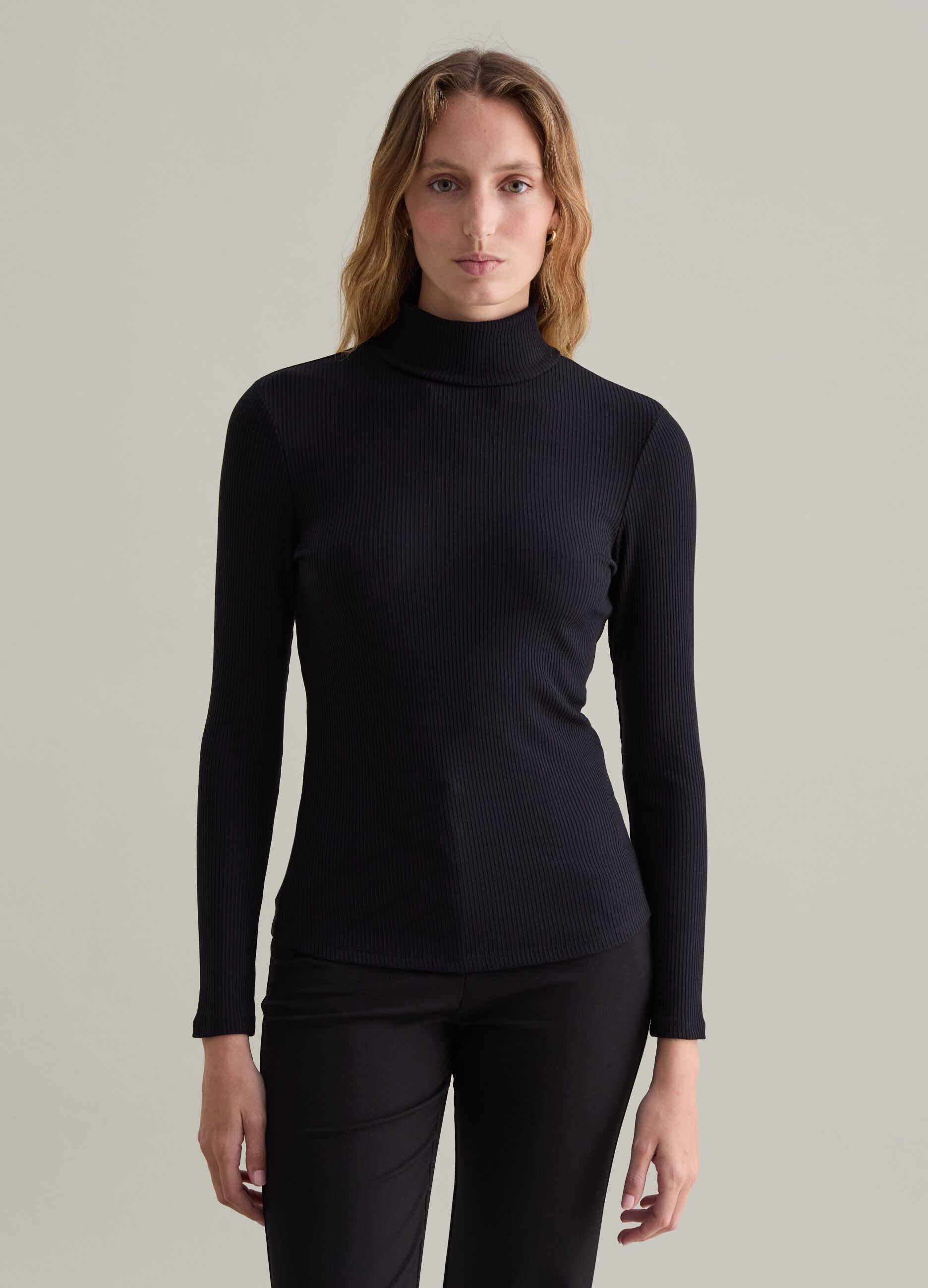 Contemporary flat-ribbed turtleneck pullover_3