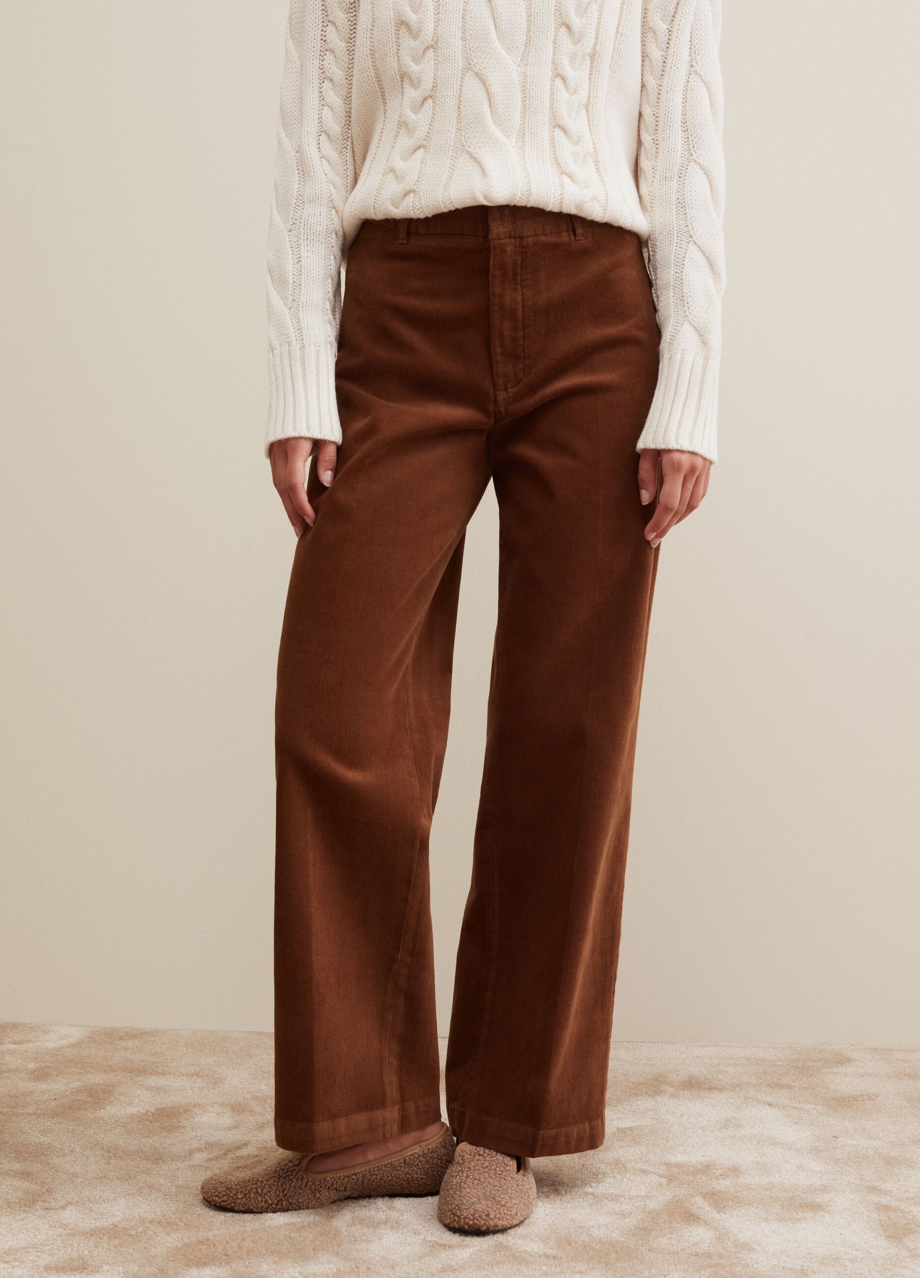 Straight-fit trousers in corduroy