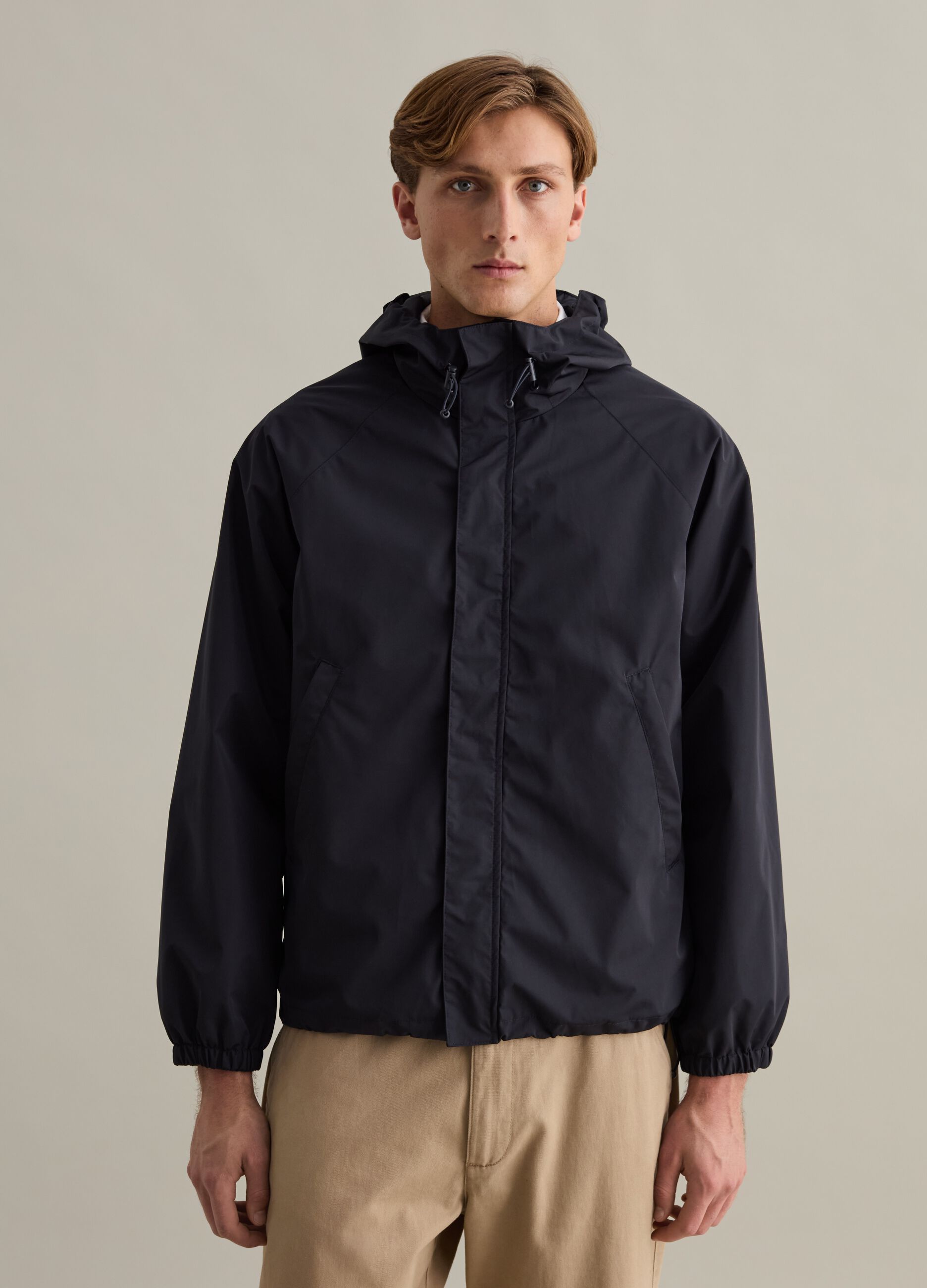 Short waterproof jacket with hood_0