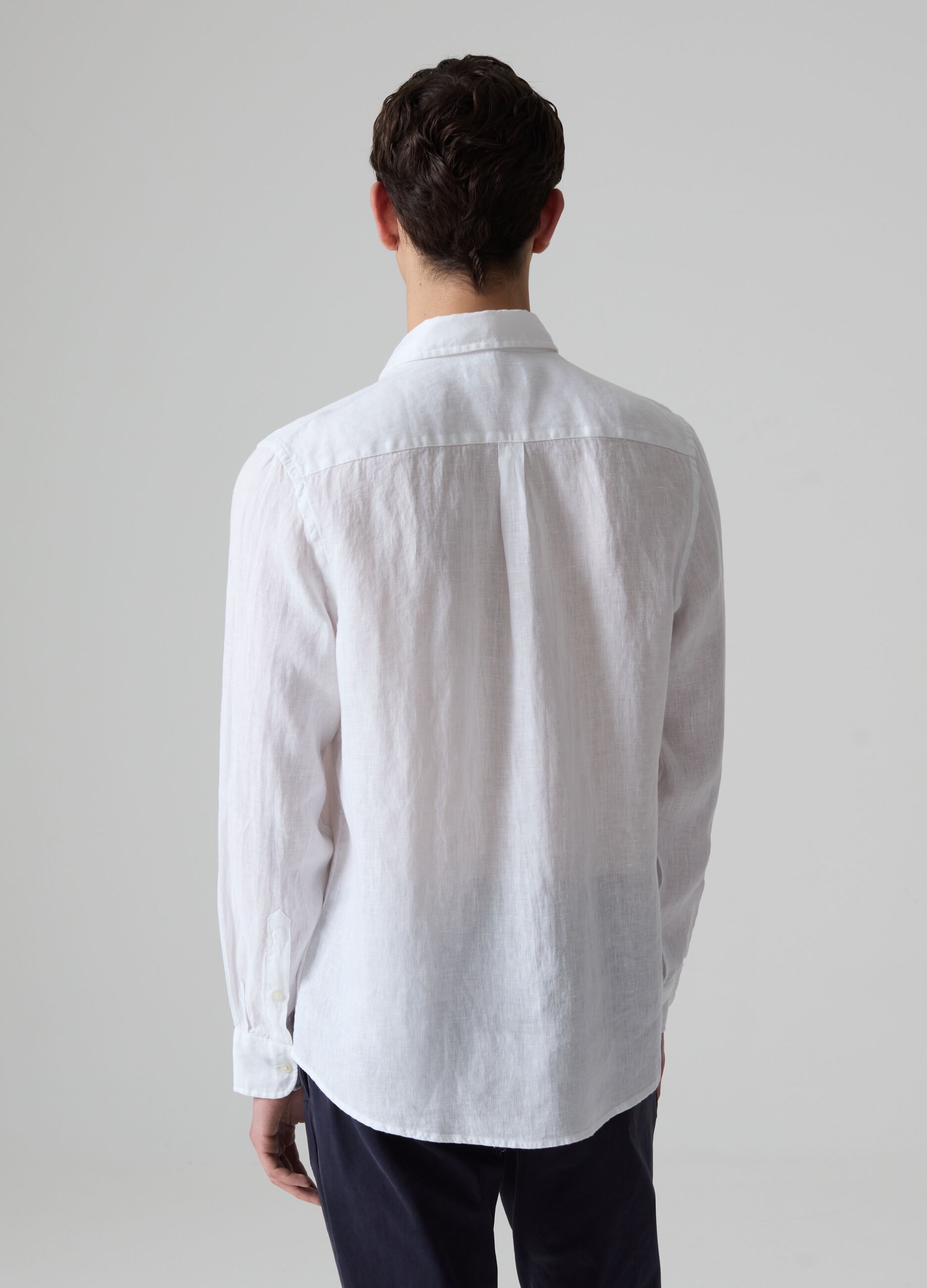 Linen shirt with pocket