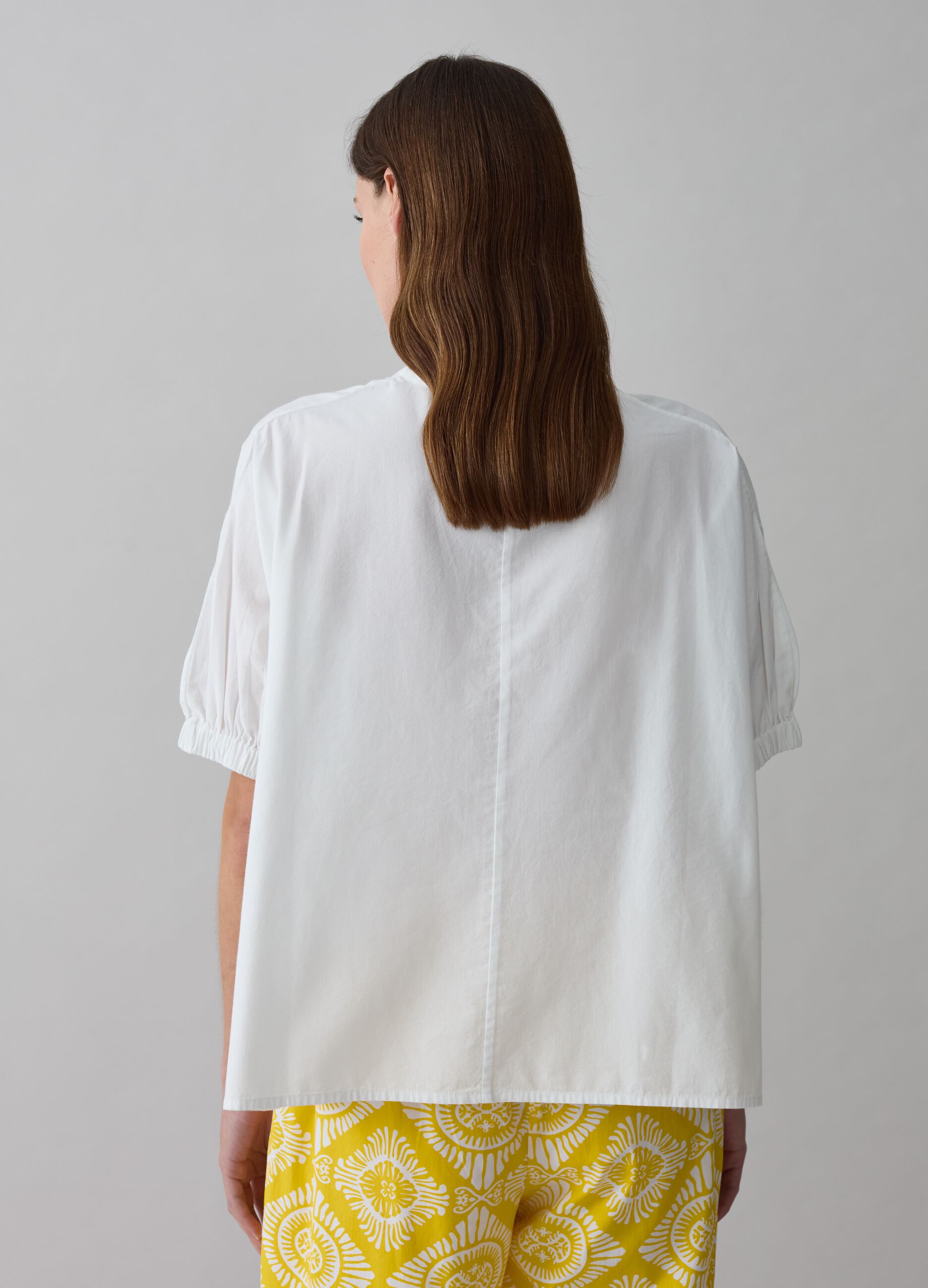 Poplin blouse with puff sleeves_3