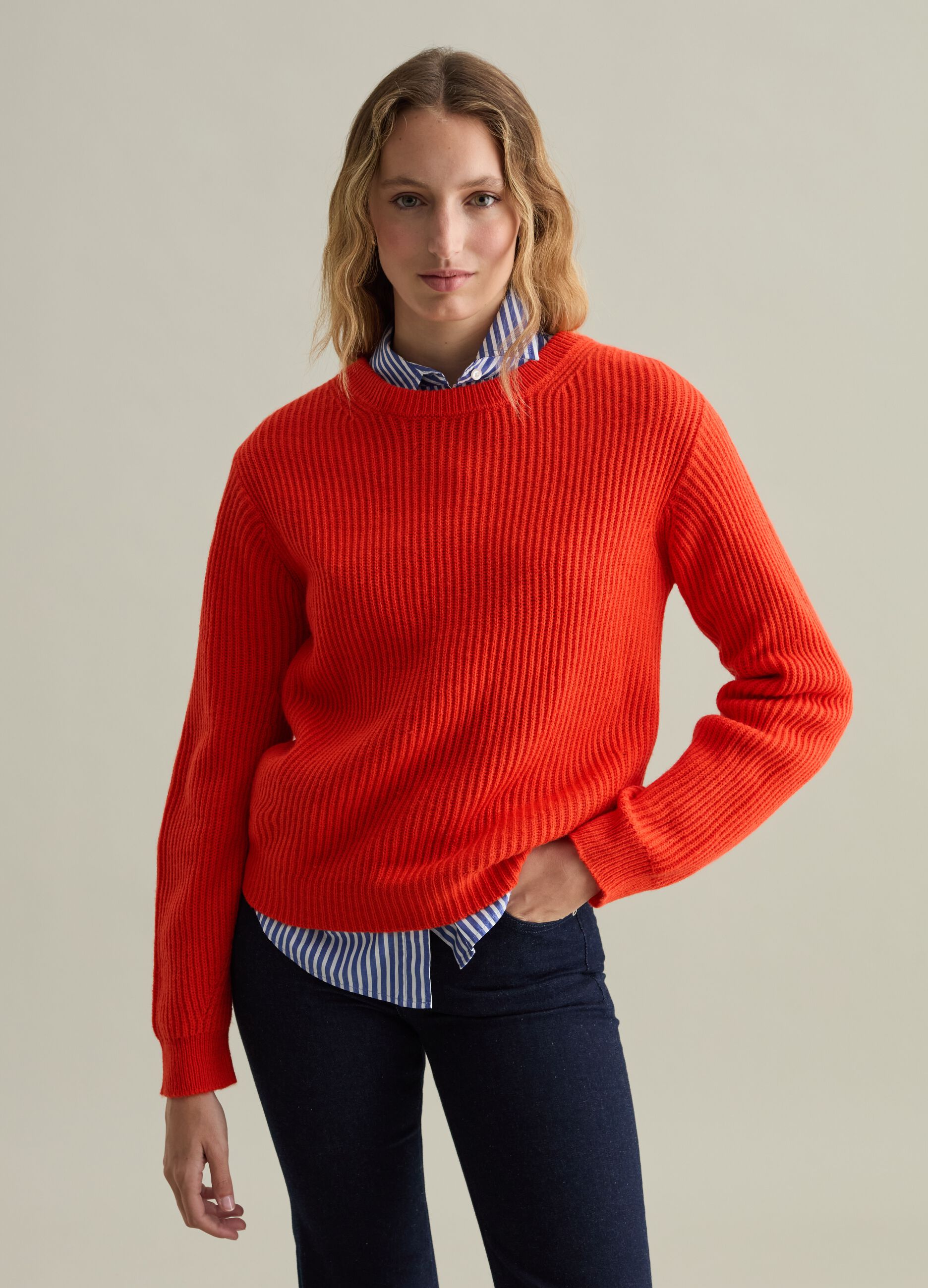 Ribbed pullover with round neckline_1