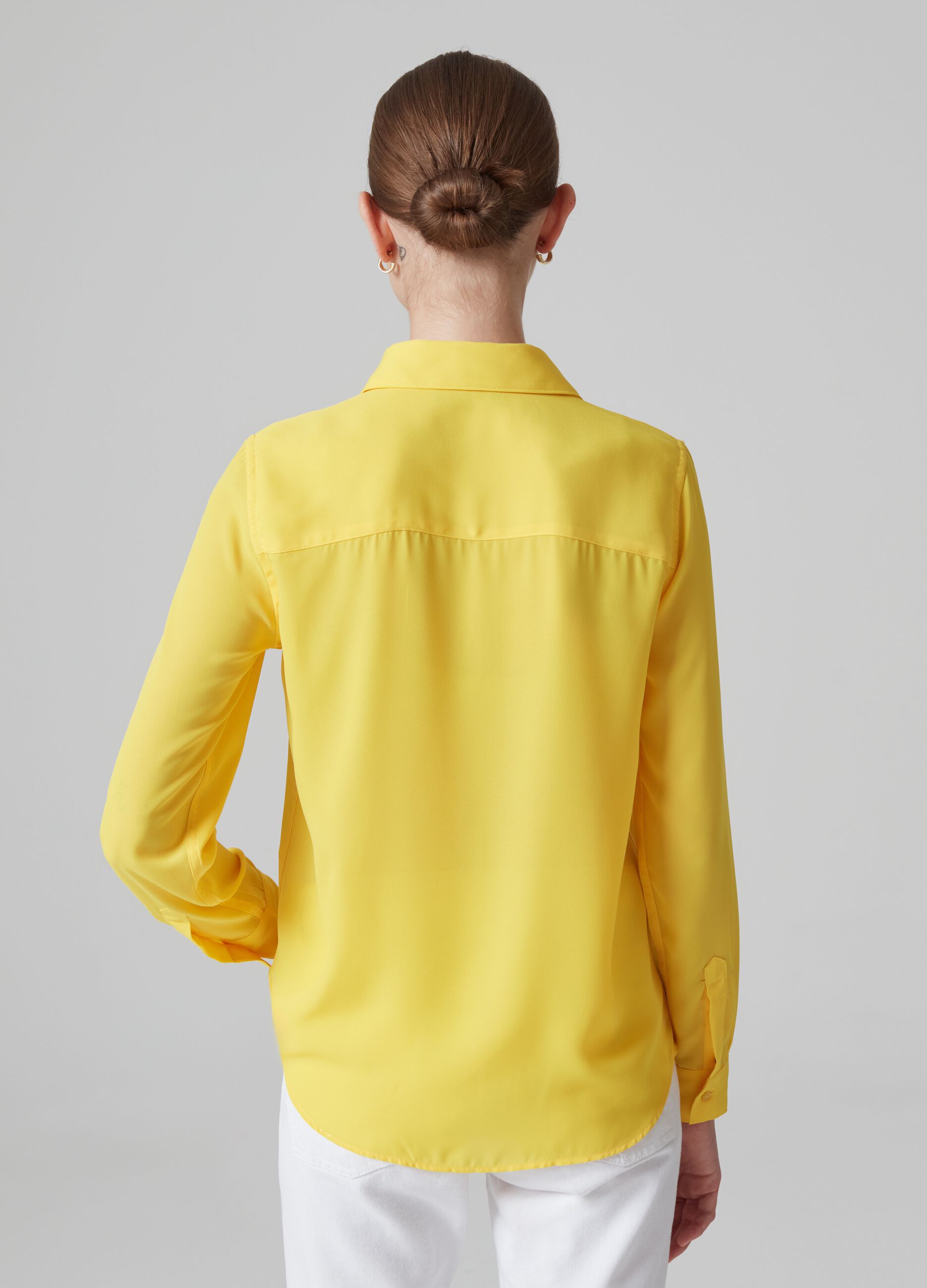 Solid colour crêpe shirt