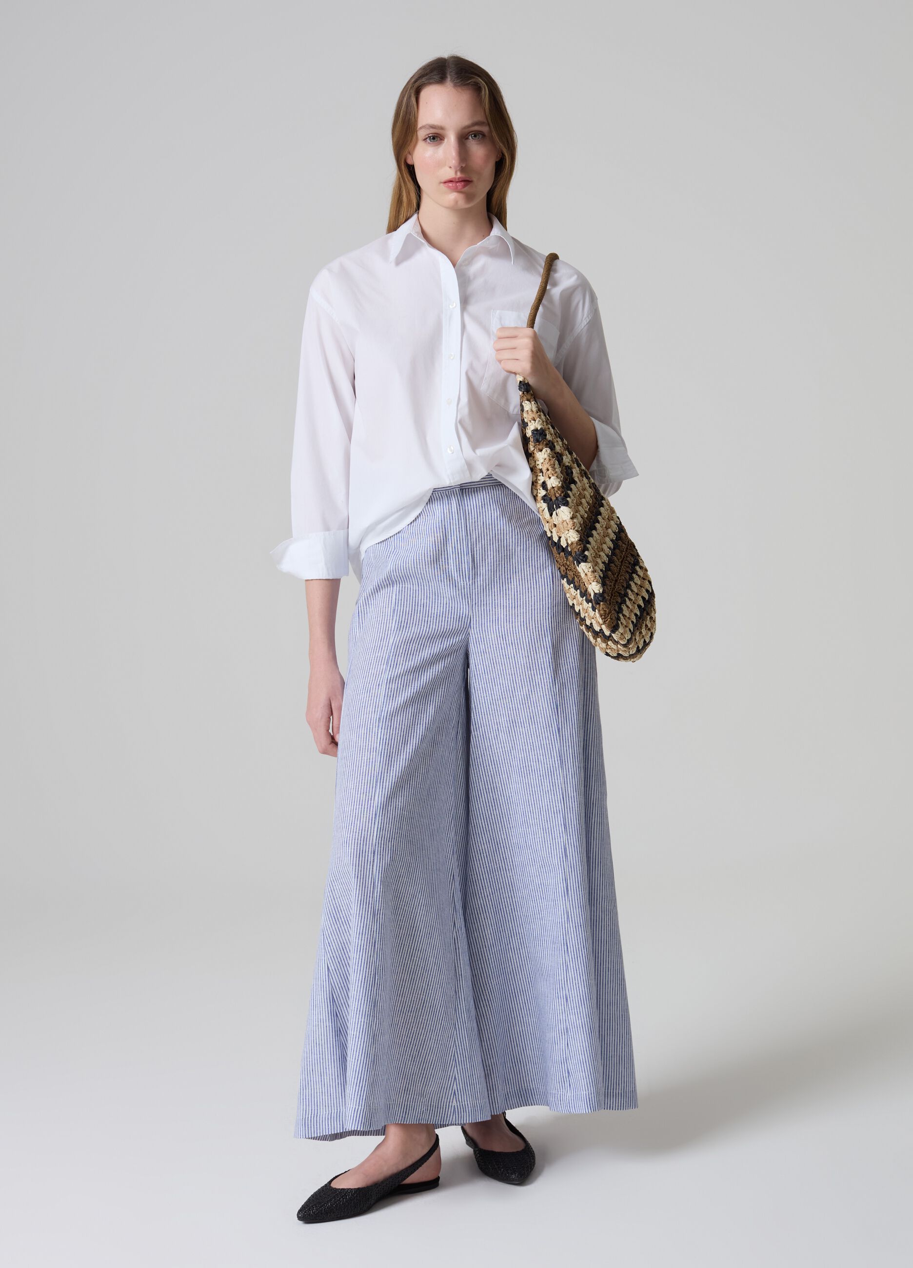 Flare-fit wide-leg trousers_3