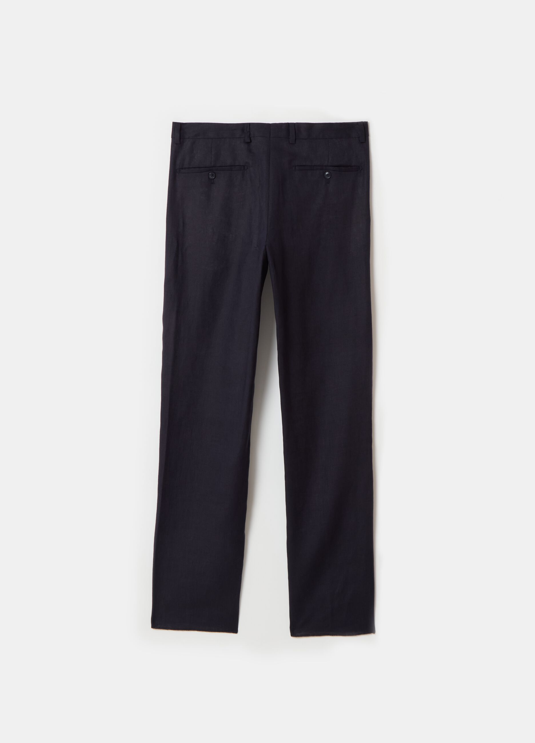 Contemporary chino trousers in linen_4