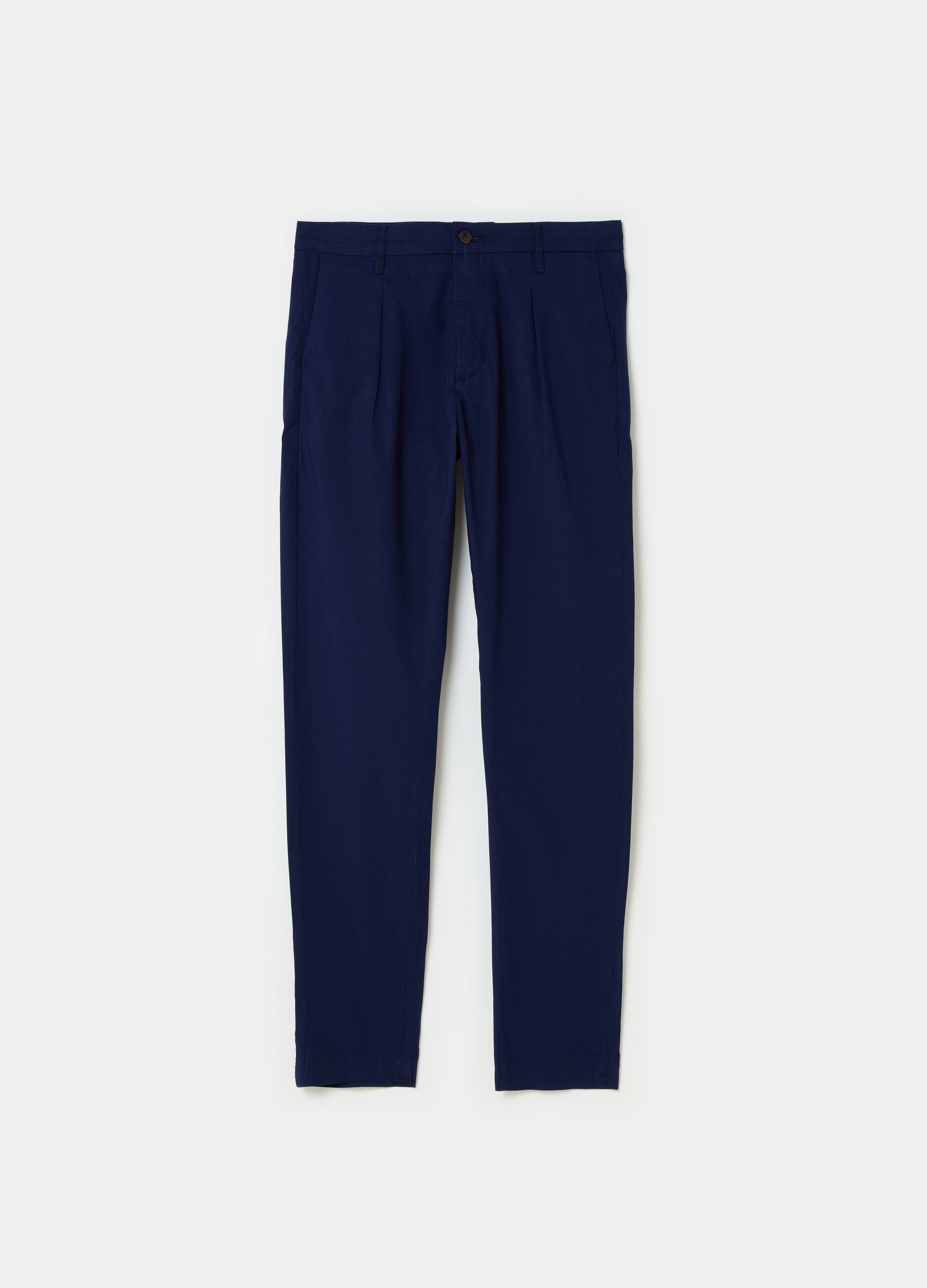 Chino trousers with ripstop weave_3