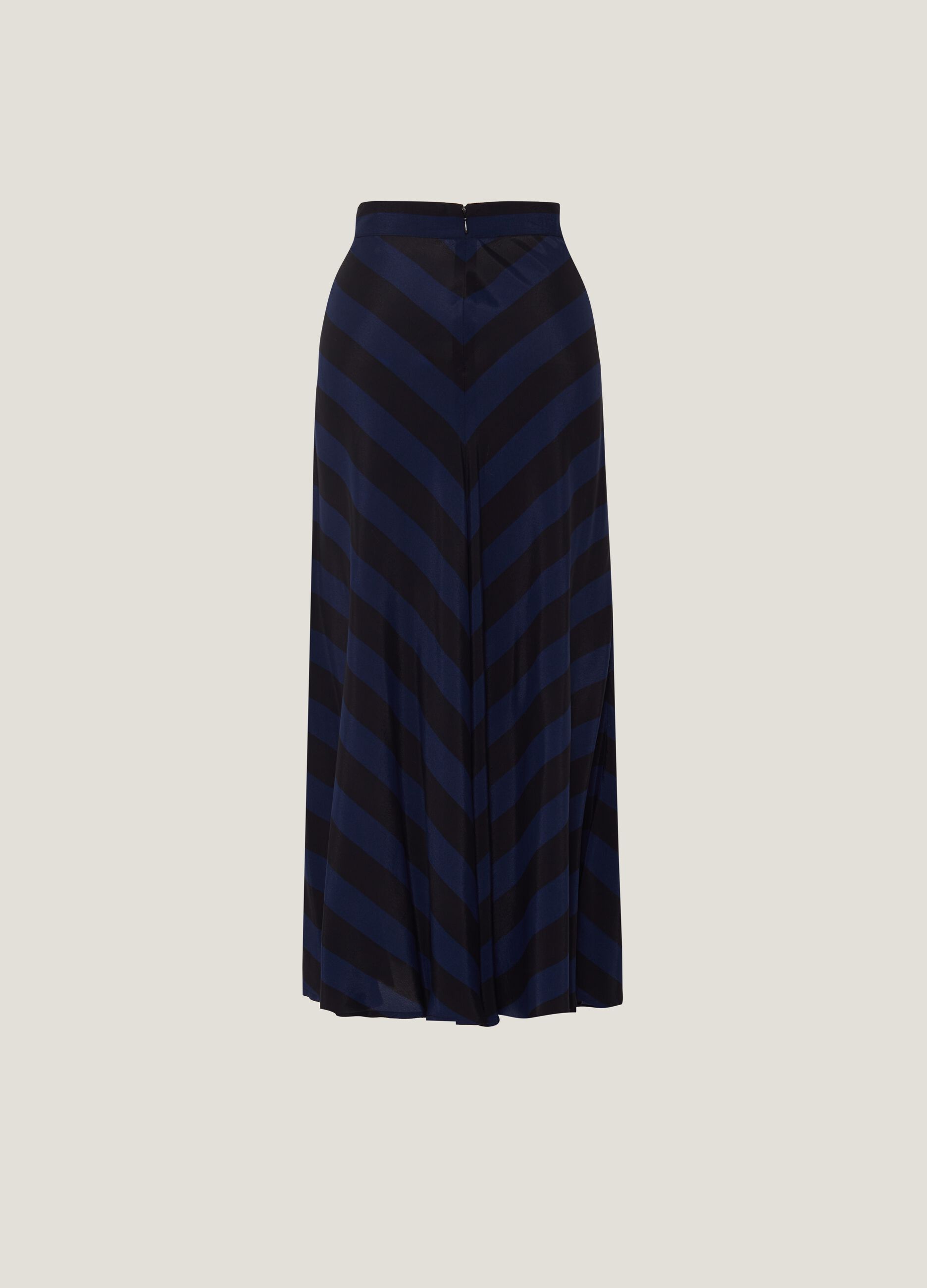 Satin viscose midi skirt with diagonal stripes_4