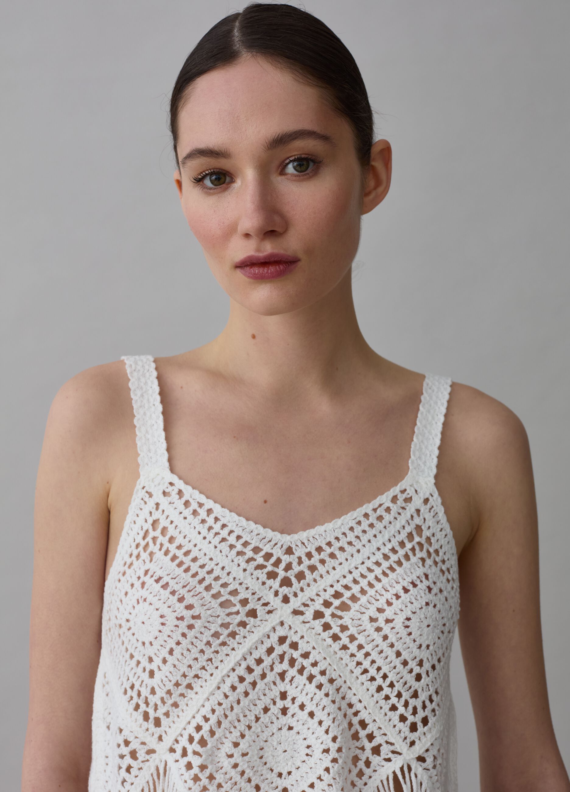 Crochet crop top with fringes_1