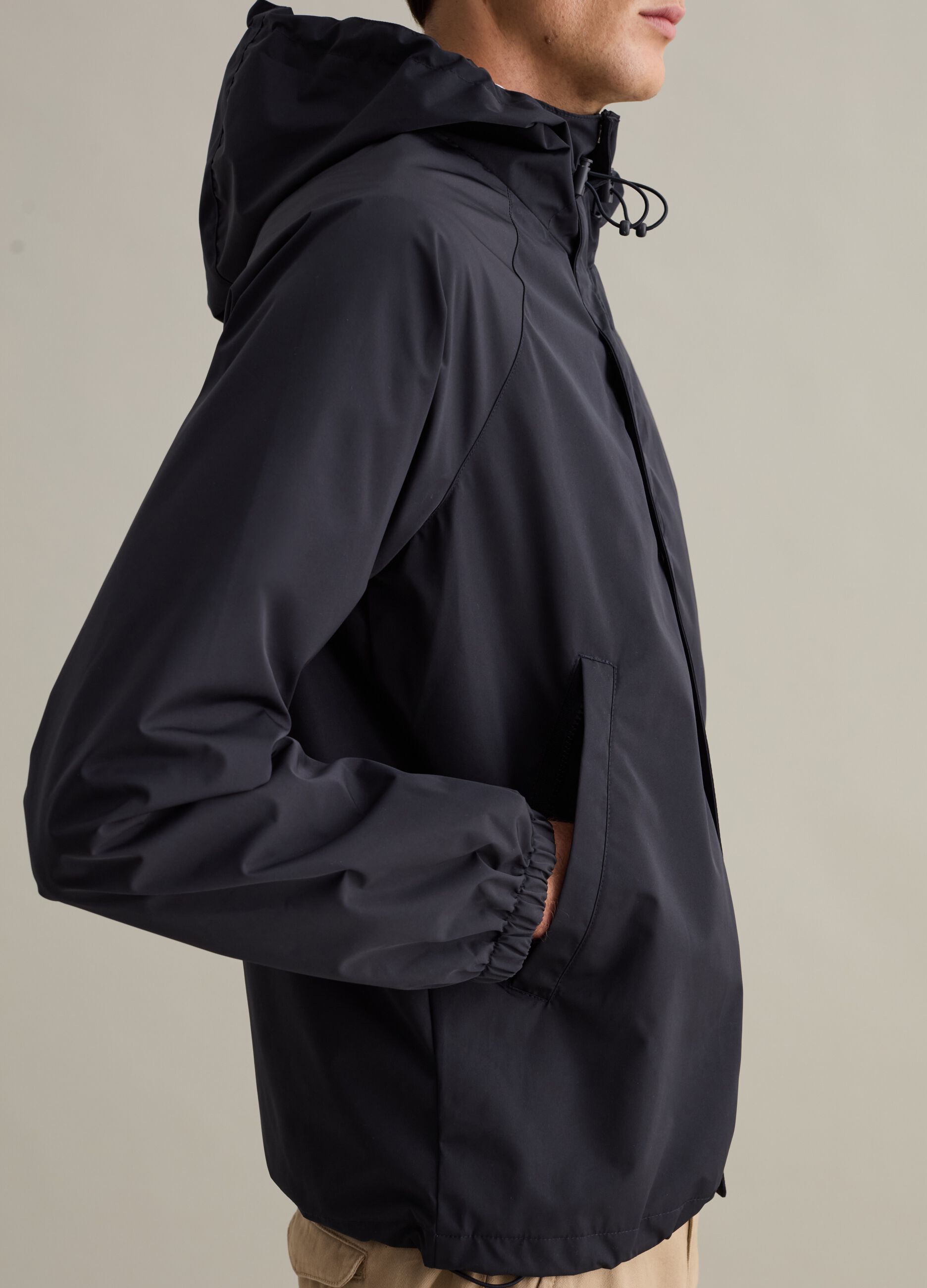 Short waterproof jacket with hood_3