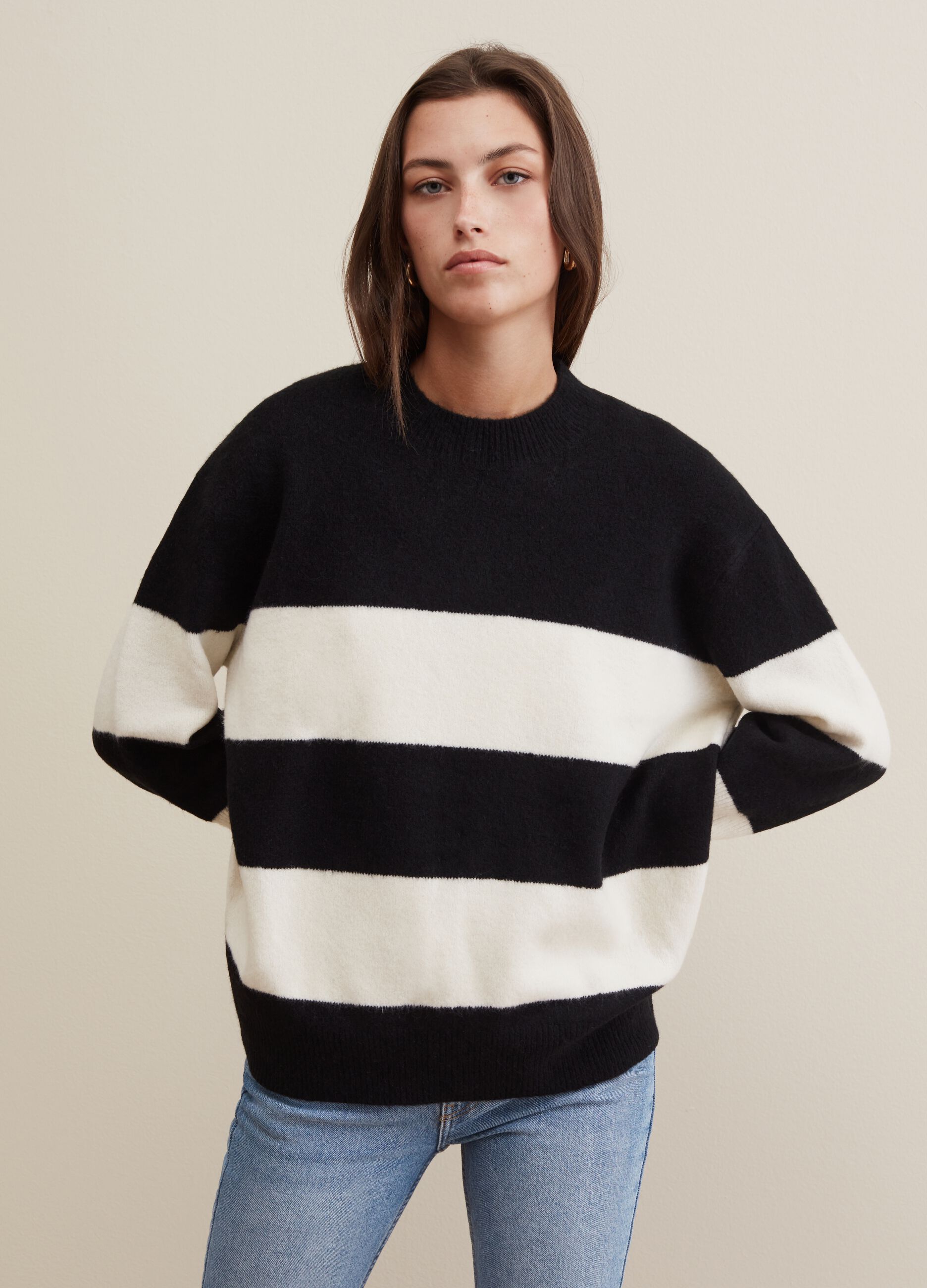 Oversized striped pullover