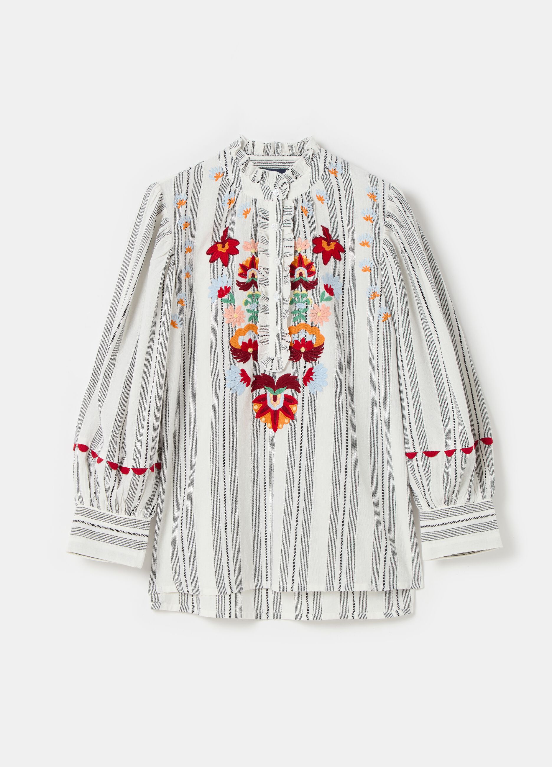 Striped blouse with flowers embroidery_3